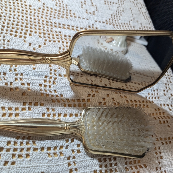 🎄60's Peach Brush and Mirror, Vanity Tray, Lady Bust and Empty Perfume Bottle - Picture 6 of 8